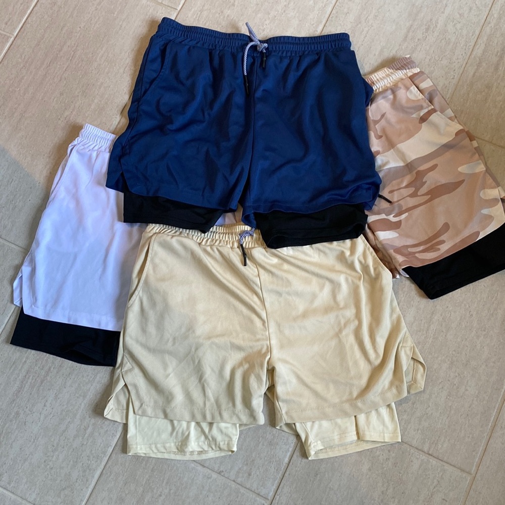 Bundle 4 athletic shorts, w black tights, side pockets, back zipper, drawstring